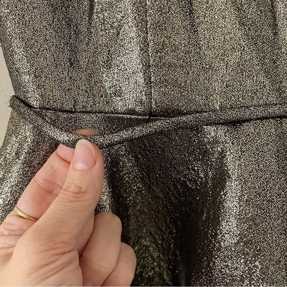 LA FEMME Metallic Fit & Flare Cocktail Dress Size 8 - Picture 5 of 13